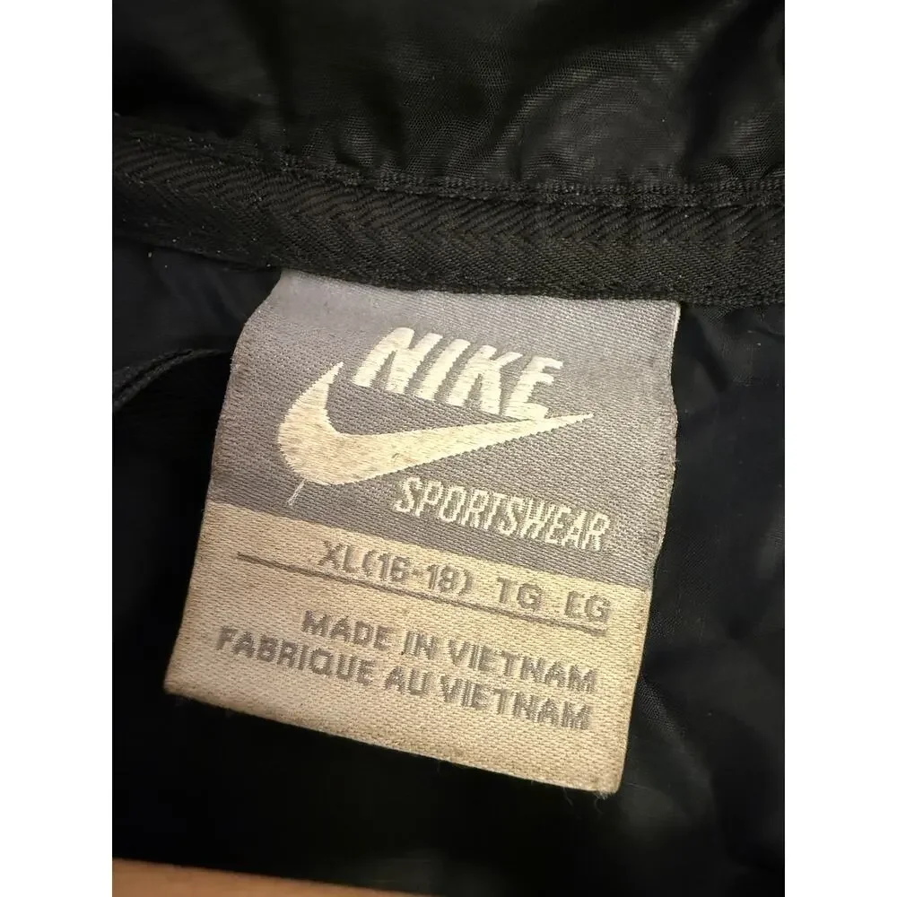 Nike sportswear all
